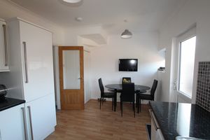 Kitchen/Diner- click for photo gallery